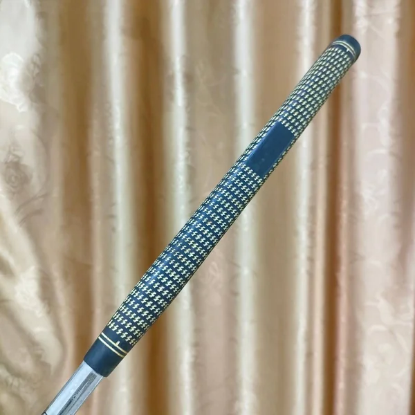PUTTER CARBITE POLAR BALANCED DE ความยาว 34 นิ้ว สุดยอดแห่งความพัตต์ตรง ไม้กอล์ฟพรีเมี่ยมมือสอง ของแท้ By NakaraLuxurious image 6 PUTTER CARBITE POLAR BALANCED DE ความยาว 34 นิ้ว สุดยอดแห่งความพัตต์ตรง ไม้กอล์ฟพรีเมี่ยมมือสอง ของแท้ By NakaraLuxurious image 6