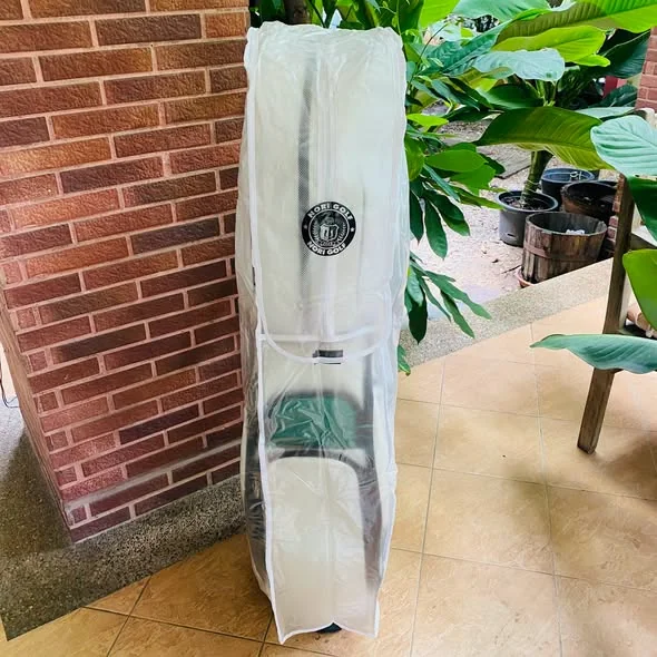 RAIN COVER NORI GOLF ปกป้องถุงกอล์ฟและอุปกรณ์ราคาแพงให้แห้งสนิทแม้ออกรอบท่ามกลางสายฝน image 1 RAIN COVER NORI GOLF ปกป้องถุงกอล์ฟและอุปกรณ์ราคาแพงให้แห้งสนิทแม้ออกรอบท่ามกลางสายฝน image 1
