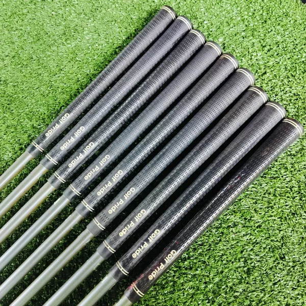  🏌️ ชุดเหล็ก HONMA LB-606 CAVITY BACK มีเหล็ก 3 - 10 เเละ SW ครบชุดเลยค่ะ ก้าน SUPER LIGHT CARBON ** 2 ดาว!!! วัสดุพรีเมี่ยม FORGED จาก JAPAN SAKATA ก้านไทเทเนี่ยม เบามาก ควบคุมดีมาก นุ่มมาก ไม้กอล์ฟพรีเมี่ยมมือสอง ของแท้ By NakaraLuxurious   image 8