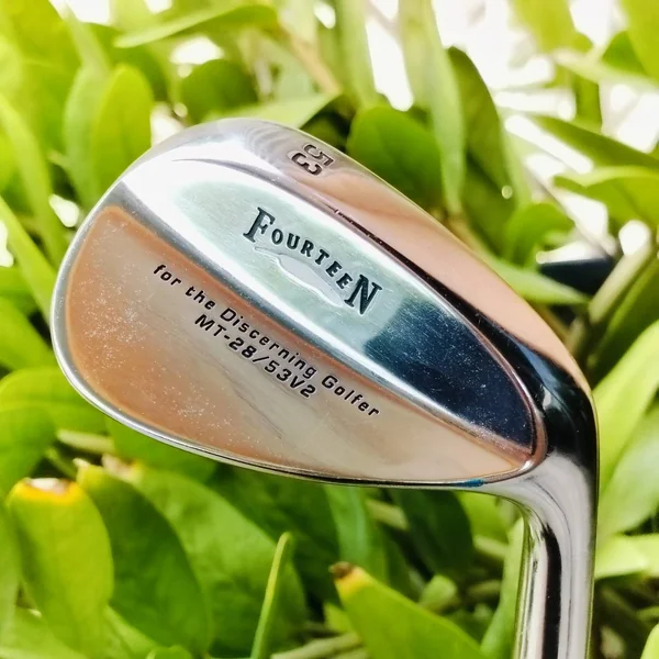 WEDGE FOURTEEN MT28 v.2 องศา 58 FLEX WEDGE WEDGE พรีเมี่ยมญี่ปุ่นที่ได้รับ ความนิยมสูงมาก วัสดุพรีเมี่ยม ไม้กอล์ฟพรีเมี่ยมมือสอง ของแท้ By NakaraLuxurious image 1 WEDGE FOURTEEN MT28 v.2 องศา 58 FLEX WEDGE WEDGE พรีเมี่ยมญี่ปุ่นที่ได้รับ ความนิยมสูงมาก วัสดุพรีเมี่ยม ไม้กอล์ฟพรีเมี่ยมมือสอง ของแท้ By NakaraLuxurious image 1