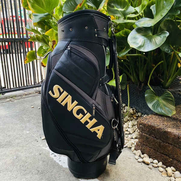  GOLF BAG SINGHA 🦁⛳️ ถุงกอล์ฟแบรนด์สิงห์ดีไซน์ที่เป็นเอกลักษณ์เฉพาะตัว ผสมผสานความพรีเมียม 🌟   image 2