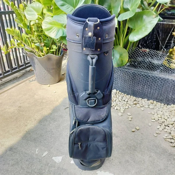 ถุงกอล์ฟ GOLF PARADISE มือสอง มือสอง สภาพดี แป๊กใช้ได้ครบหมด ซิปใช้ได้ครบหมด ช่องใส่ออกแบบดีมาก image 6 ถุงกอล์ฟ GOLF PARADISE มือสอง มือสอง สภาพดี แป๊กใช้ได้ครบหมด ซิปใช้ได้ครบหมด ช่องใส่ออกแบบดีมาก image 6