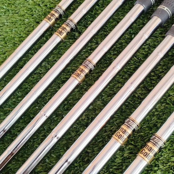 ชุดเหล็ก TITLEIST 690 CB มีเหล็ก 3-9 เเละ PW ก้าน DYNAMIC GOLD R300 เป็นเหล็ก FORGED ระดับพรีเมี่ยม!! ไม้กอล์ฟมือสอง ของแท้ BY NakaraLuxurious image 5 ชุดเหล็ก TITLEIST 690 CB มีเหล็ก 3-9 เเละ PW ก้าน DYNAMIC GOLD R300 เป็นเหล็ก FORGED ระดับพรีเมี่ยม!! ไม้กอล์ฟมือสอง ของแท้ BY NakaraLuxurious image 5