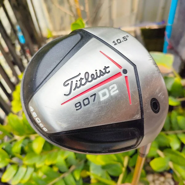 DRIVER TITLEIST 907 D2 องศา 10.5 ก้าน FUJIKURA ROMBAX FLEX S หัวใหญ่ตีง่าย ตีไกล มันส์ๆ หน้ากว้าง ชดเชยความผิดพลาดได้สูงสุด ไม้กอล์ฟพรีเมี่ยมมือสอง ของแท้ By NakaraLuxurious image 2 DRIVER TITLEIST 907 D2 องศา 10.5 ก้าน FUJIKURA ROMBAX FLEX S หัวใหญ่ตีง่าย ตีไกล มันส์ๆ หน้ากว้าง ชดเชยความผิดพลาดได้สูงสุด ไม้กอล์ฟพรีเมี่ยมมือสอง ของแท้ By NakaraLuxurious image 2