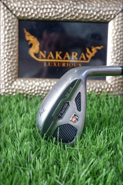 WEDGE 52 W/S TW9 TOUR MILLED 52 .08.65 image 1 WEDGE 52 W/S TW9 TOUR MILLED 52 .08.65 image 1