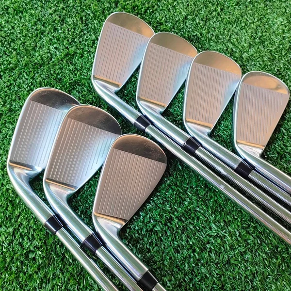 ชุดเหล็ก Taylormade Tour Preferred CB Forged เหล็ก FORGED แท้ๆ ของแบรนด์ Taylormade เนื้อสวย และยังเป็นรุ่น CB คือ CAVITY BACK ไม้กอล์ฟพรีเมี่ยมมือสอง ของแท้ By NakaraLuxurious image 5 ชุดเหล็ก Taylormade Tour Preferred CB Forged เหล็ก FORGED แท้ๆ ของแบรนด์ Taylormade เนื้อสวย และยังเป็นรุ่น CB คือ CAVITY BACK ไม้กอล์ฟพรีเมี่ยมมือสอง ของแท้ By NakaraLuxurious image 5