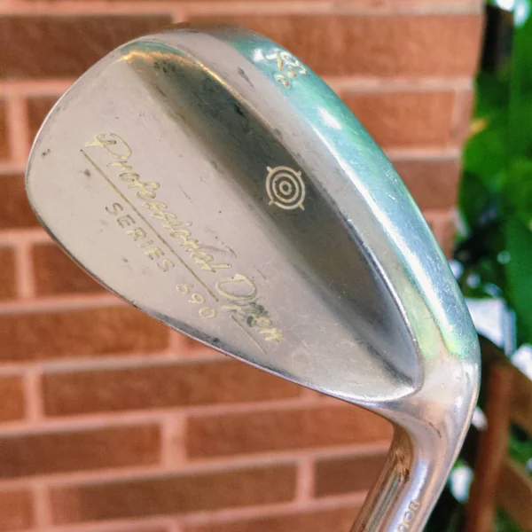 Wedge Professional Open Series 690 Loft 52° 🔥 "แม่นยำทุกช็อตข้างกรีนด้วยการออกแบบระดับทัวร์! image 2 Wedge Professional Open Series 690 Loft 52° 🔥 "แม่นยำทุกช็อตข้างกรีนด้วยการออกแบบระดับทัวร์! image 2