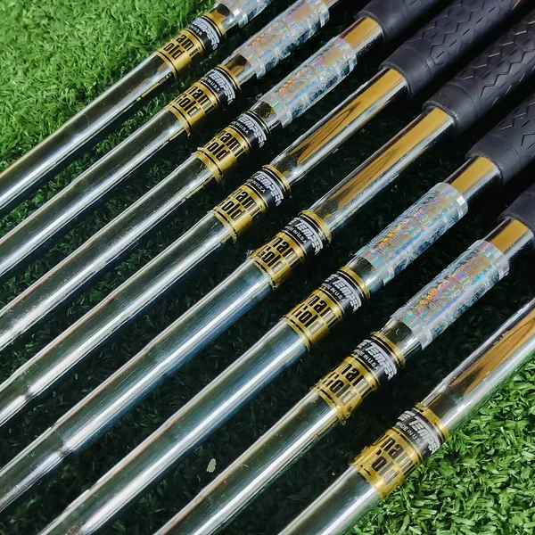  ชุดเหล็ก CALLAWAY X FORGED มีเหล็ก 3 - 9 เเละ PW ก้าน DYNAMIC GOLD S300 ก้านพรีเมี่ยมและเข้ากับเหล็กมาก สติ๊กเกอร์อยู่ครบทั้งหมด สวยมาก หน้าใบก็สวยเดิมทุกเหล็ก น่าใช้สุด!!! ไม้กอล์ฟพรีเมี่ยมมือสอง ของแท้ By NakaraLuxurious   image 7